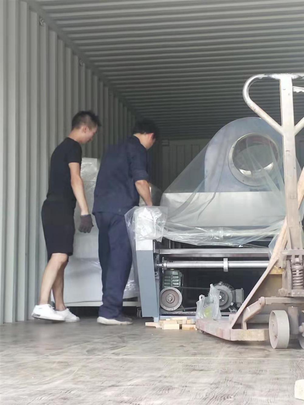 Bus brake lining punching machine 